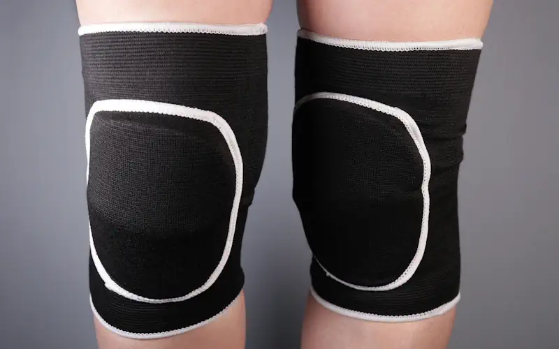 The Science Behind Knee Sleeves: Material</p><h2><strong>The Science Behind Knee Sleeves: Material, Design, and Functionality</strong></h2><hr /><p>Knee sleeves are made from various materials, each with its own unique properties and benefits. One of the most commonly used materials is neoprene. Neoprene is a synthetic rubber material known for its elasticity, heat retention, and durability. It provides excellent compression, support, and warmth to the joint, making it ideal for powerlifting. Neoprenes are also resistant to wear and tear, ensuring long-lasting performance.</p><p>Another material used is nylon. Nylons are lightweight, breathable, and provide good compression and support. They are popular among powerlifters who prefer a lighter option without compromising performance.</p><p>Spandex is another commonly used material. It offers excellent elasticity, allowing for a snug and comfortable fit. Spandex versions provide moderate compression and support, making them suitable for powerlifters with a softer feel.</p><p>The design and functionality also play a crucial role in their performance. The sleeves are designed to fit snugly around the joint, providing compression and support without restricting movement. The material