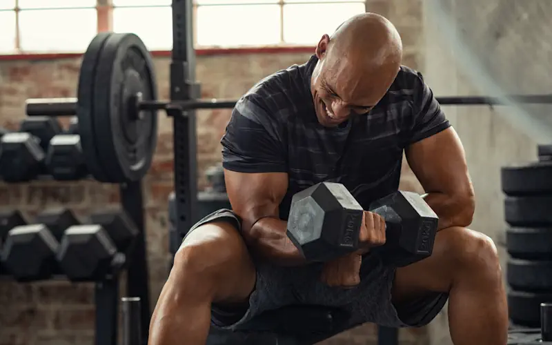 Can I Do Powerlifting And Bodybuilding Together?