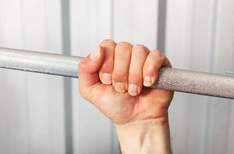 Executing the Decline Bench Press with Precision