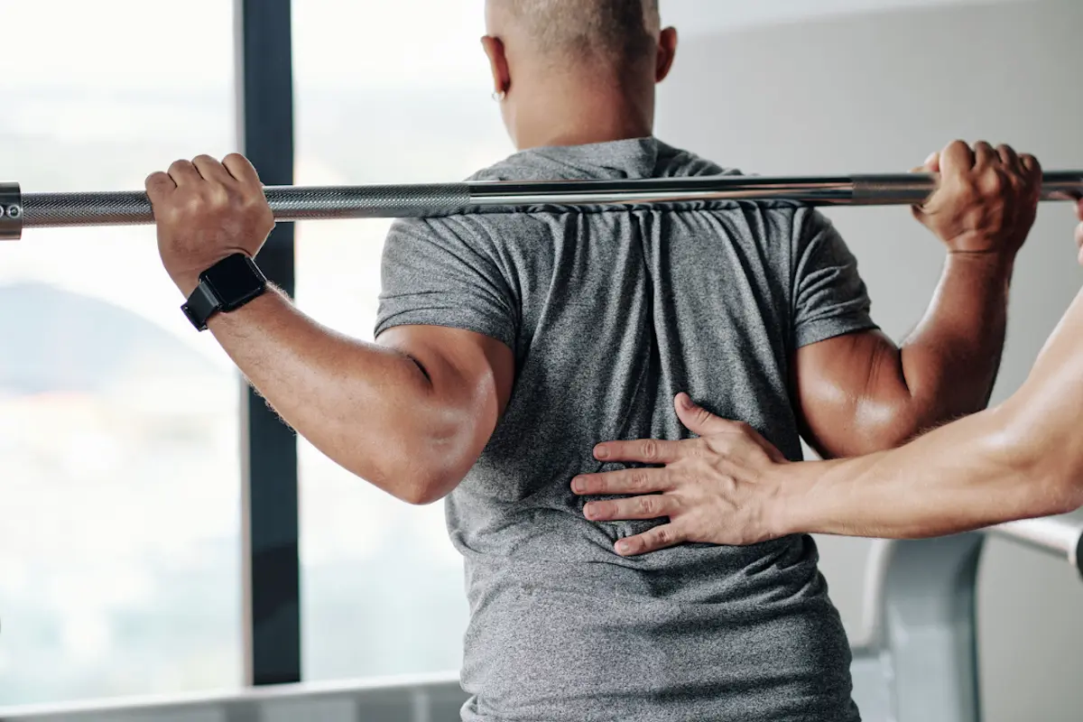 High Bar vs. Low Bar Squats: Which is Right for You?